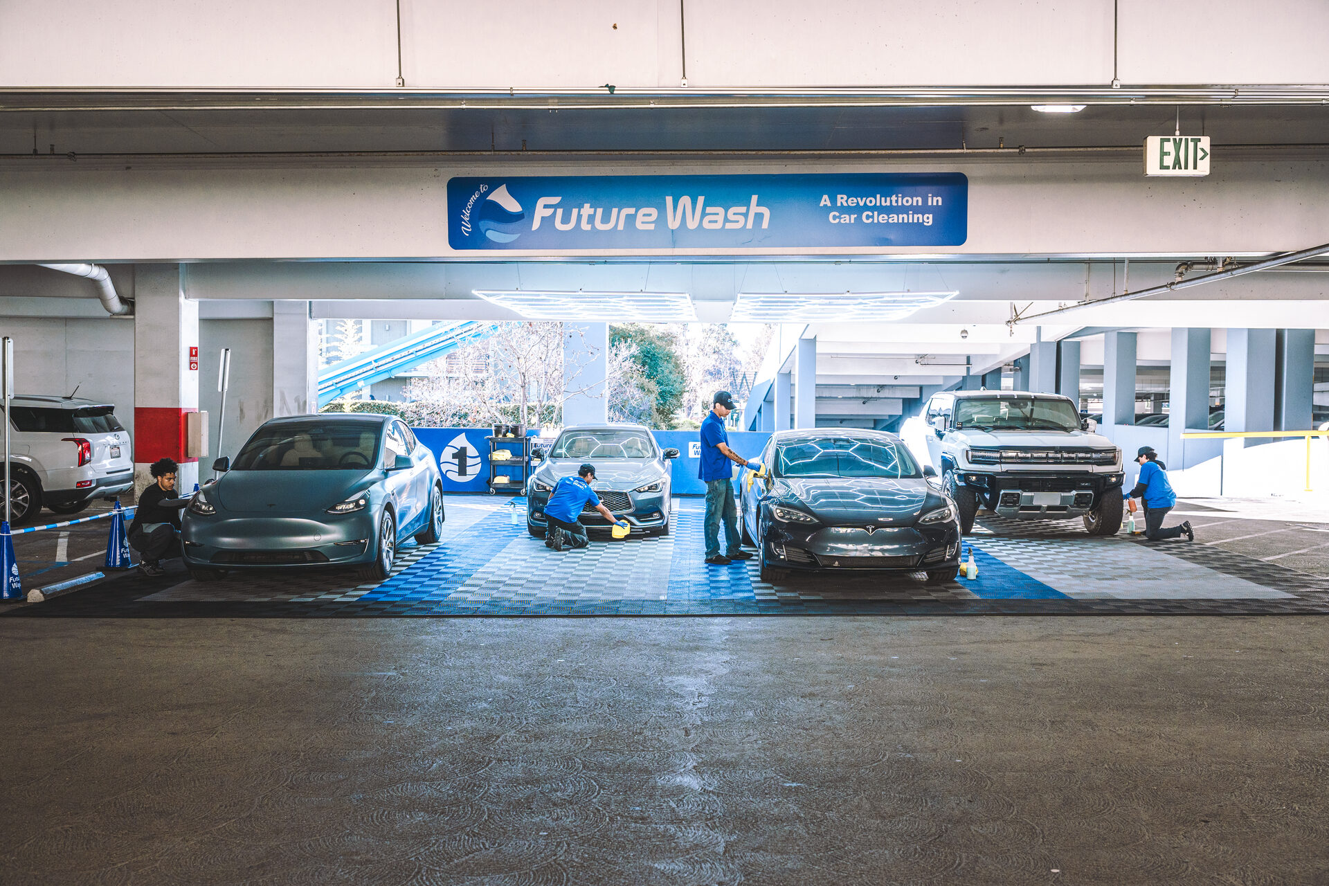 Future Wash team working in the San Jose retail wash bay
